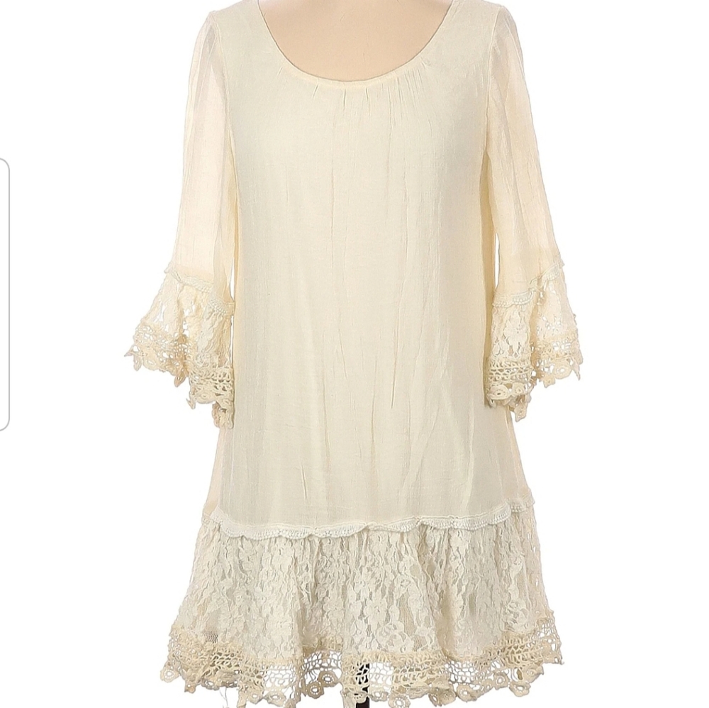Paisley Vine NWT White Dress size 2XL